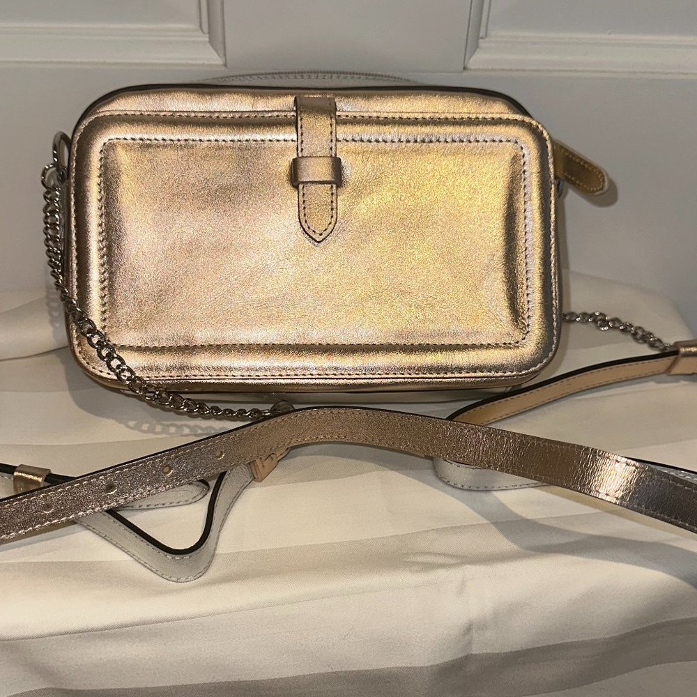 Metallic crossbody purse